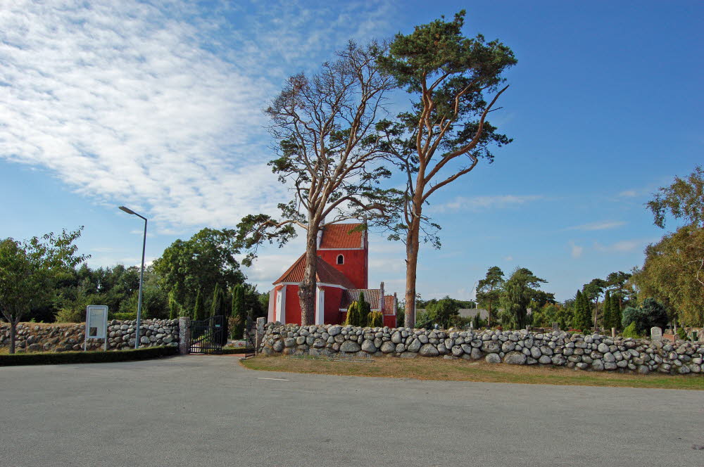 Kirche Byrum Bild  01